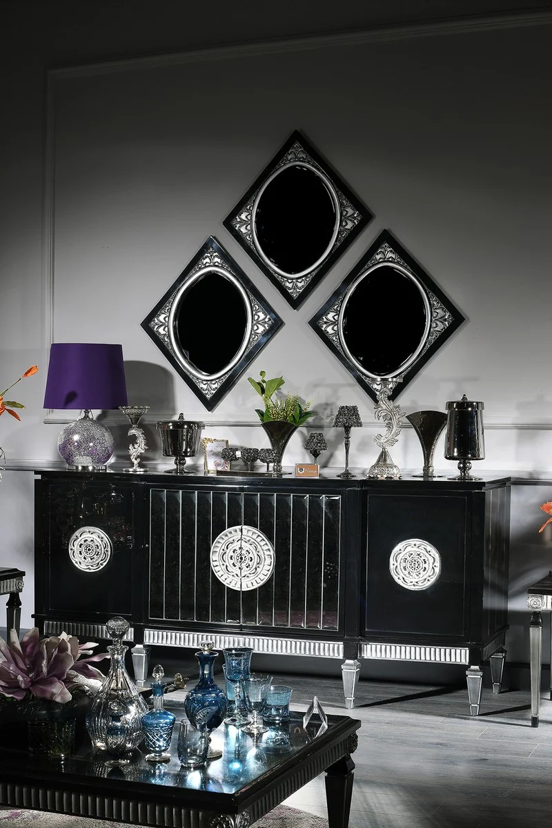 Casa Padrino Luxus Barock Wohnzimmer Set Schwarz / Silber - Sideboard und 3 Spiegel - Barockmöbel