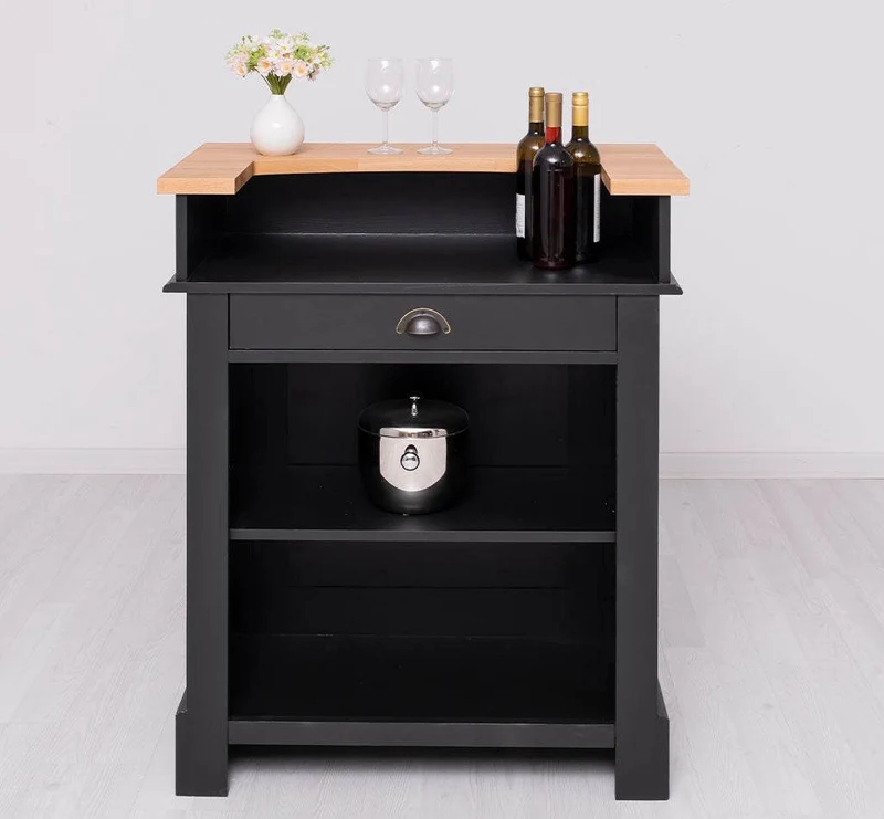Kleine Landhausbar aus Massivholz - Empfangstheke