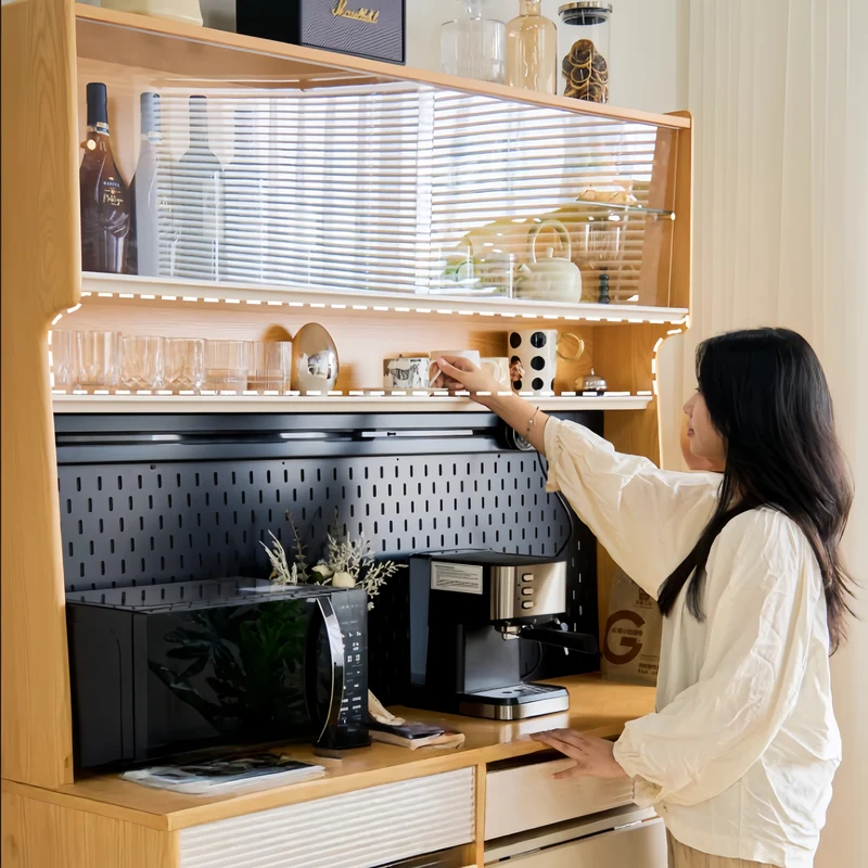 Sideboard-Schrank mit doppelseitigem Klapptisch und 4 Klappstühlen