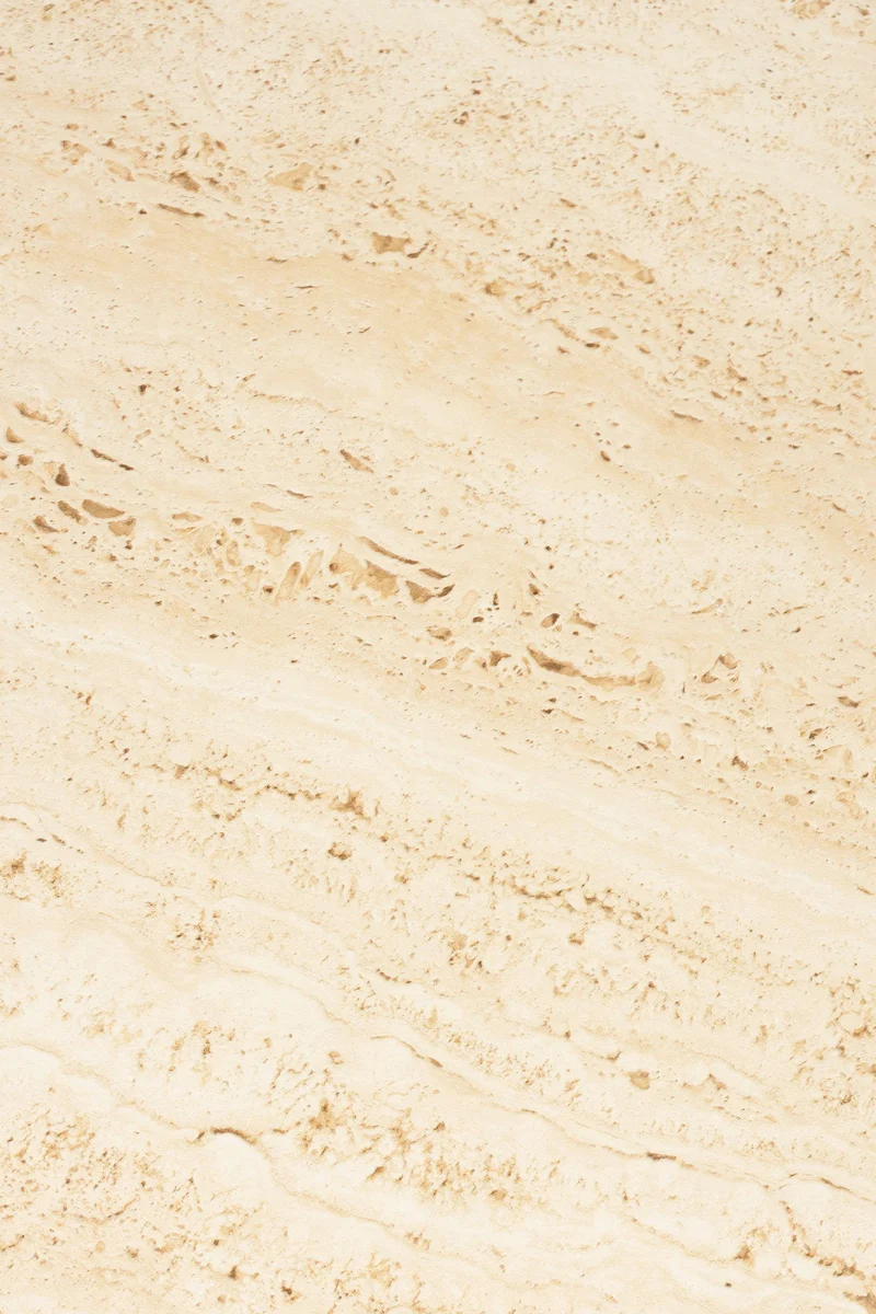 Beistelltisch Karula mit Keramik-Tischplatte in Travertin-Optik, Beige