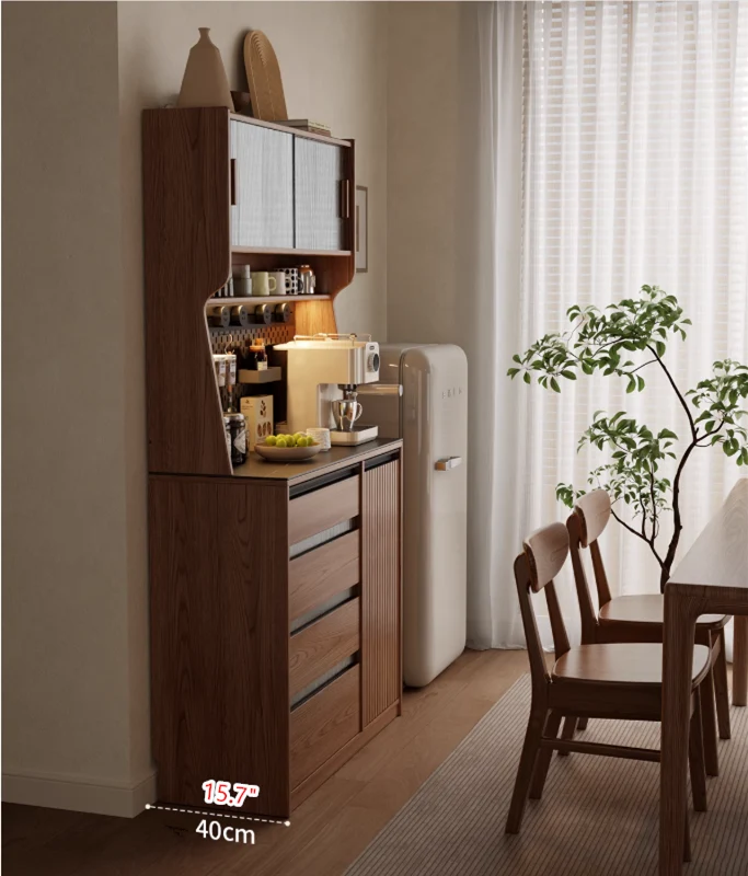 Kaffeebarschrank aus Massivholz mit Stecktafel-Organizer und reichlich Stauraum