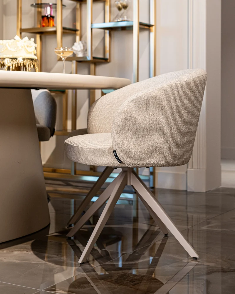Richmond Kuchenplatte Carmona gold – elegante Etagere aus Eisen