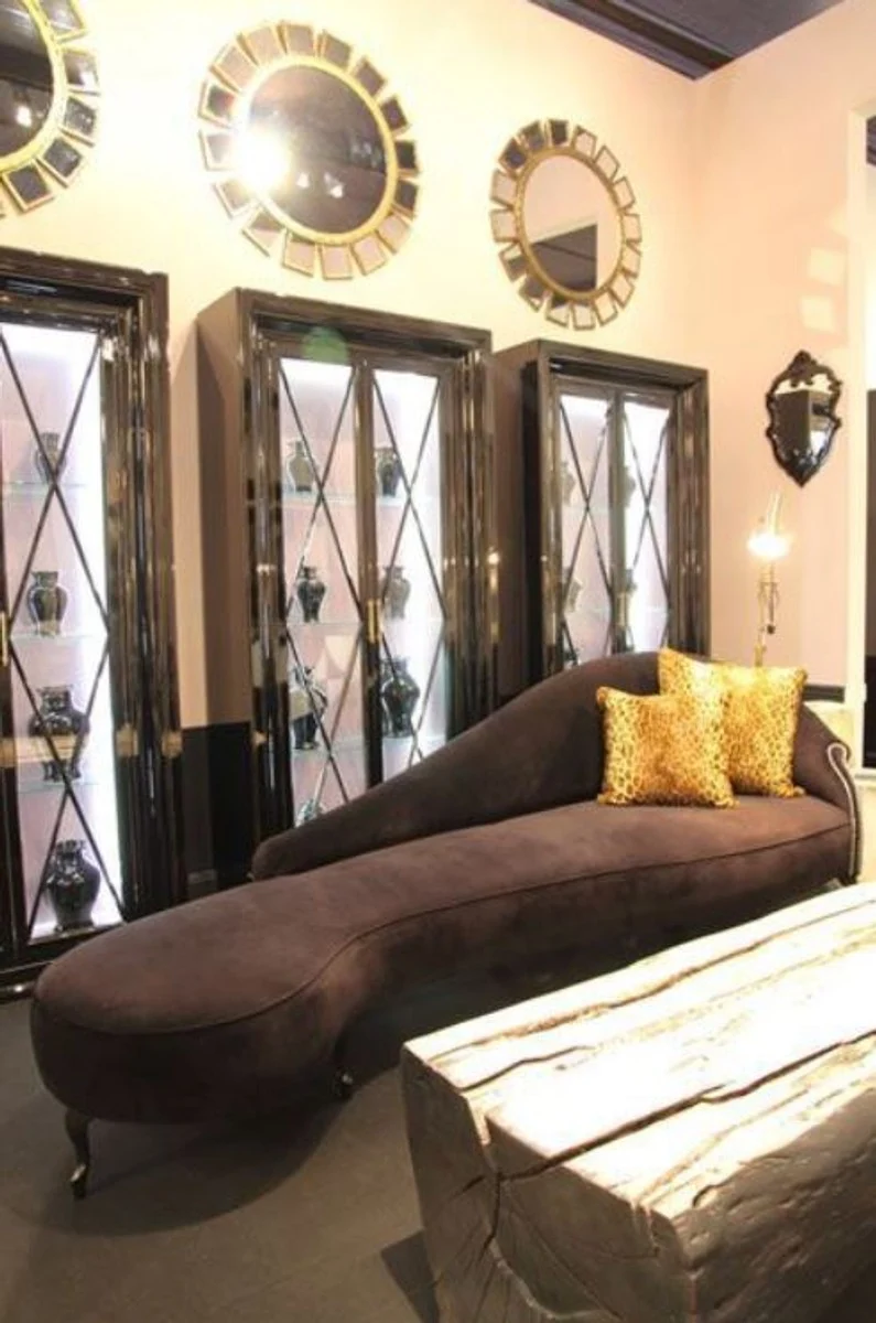 Casa Padrino Luxus Barock Samt Chaiselongue Schwarz 300 x 90 x H. 94 cm - Gebogene Massivholz Recamiere mit edlem Samtstoff - Barock Möbel - Luxus Qualität
