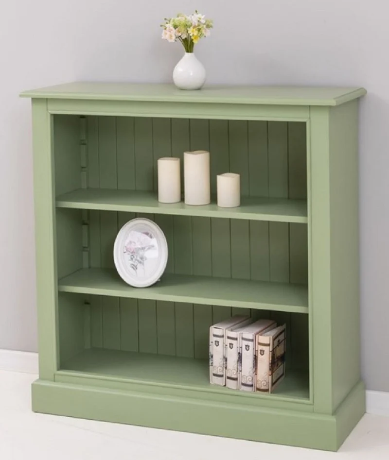 Casa Padrino Landhausstil Bücherschrank Grün 102 x 35 x H. 102 cm - Massivholz Schrank - Regalschrank - Wohnzimmerschrank - Büroschrank - Landhausstil Möbel - Landhausstil Einrichtung