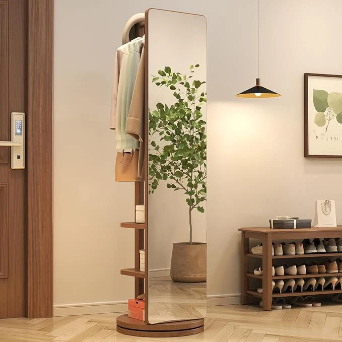 Ganzkörperspiegel mit Garderobe
