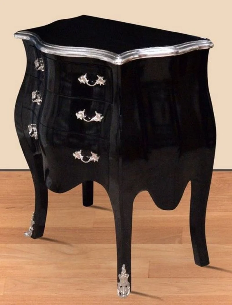 Casa Padrino Barock Nachtkommode Schwarz / Silber - Handgefertigte Massivholz Kommode im Barockstil - Antik Stil Nachttisch mit 3 Schubladen - Barock Möbel