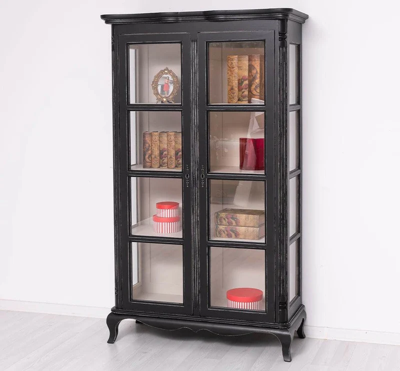 Vintage Vitrinenschrank aus Massivholz mit verglaster Doppeltür | Barock