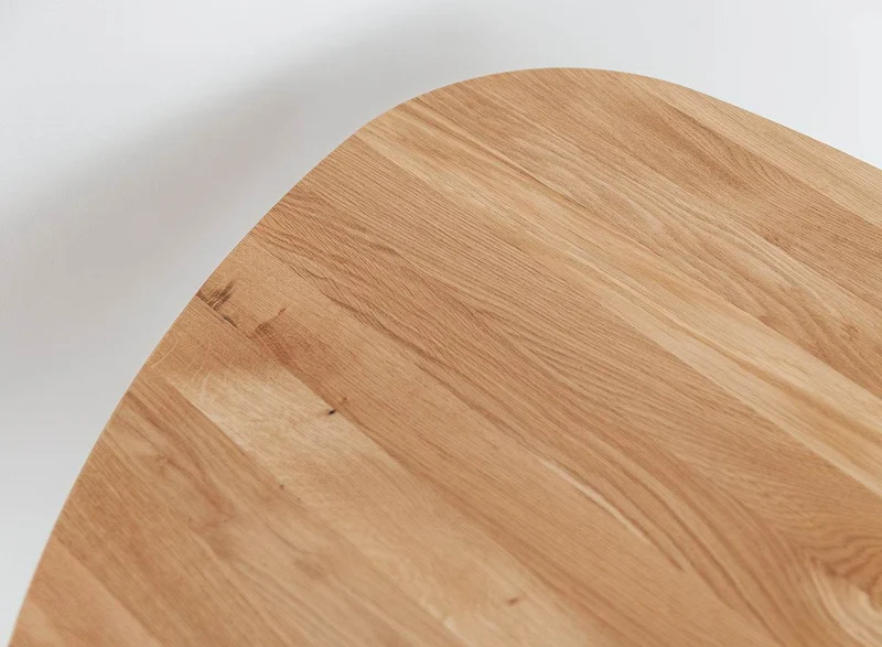 Minimalistischer Couchtisch aus massiver Eiche | Ovaler Beistelltisch Orbetello in zwei Größen