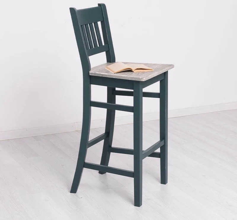 Barhocker mit Lehne aus massiver Pinie