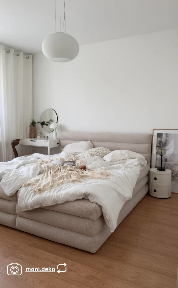 Kontinentales Bett 160x200 cm Alegre mit Topper und zwei Aufbewahrungsboxen, hellbeiger hydrophober Chenille-Stoff