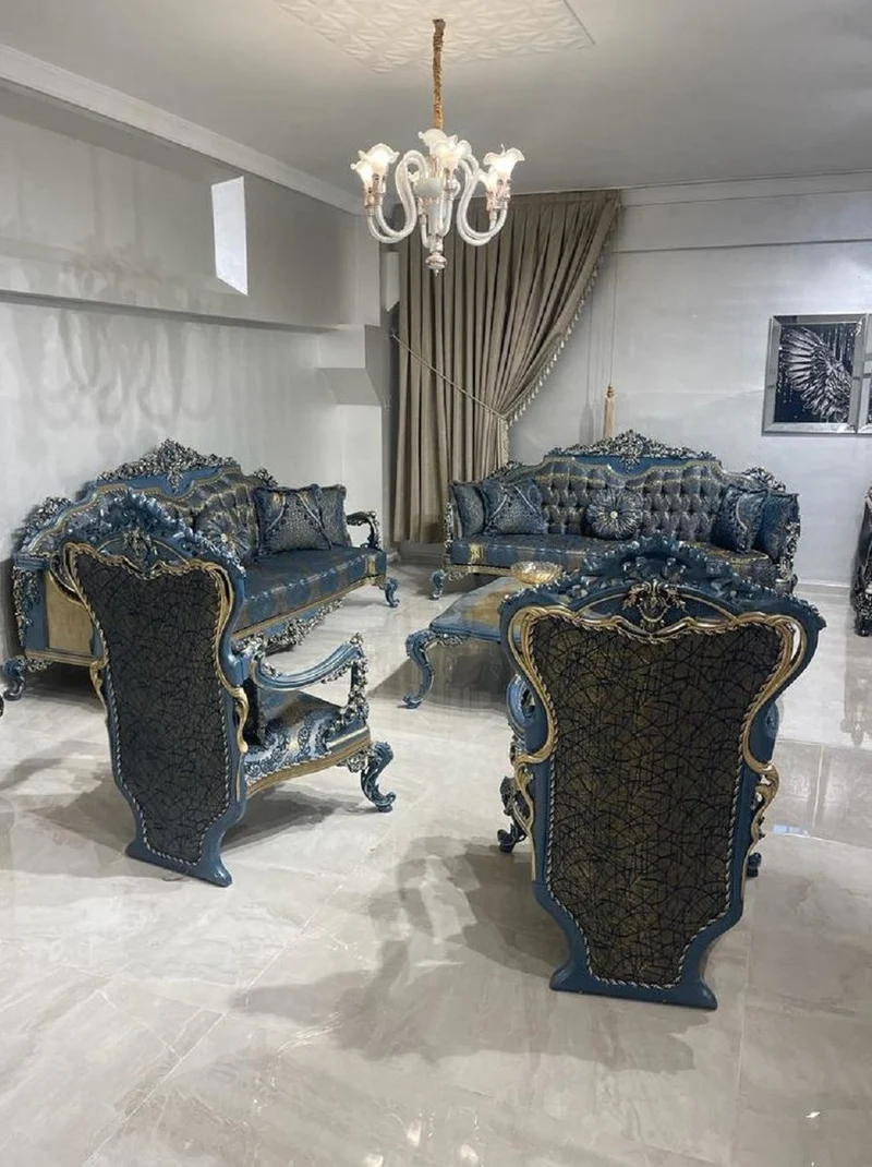 Casa Padrino Luxus Barock Sessel Blau / Gold - Prunkvoller Wohnzimmer Sessel mit elegantem Muster - Barockstil Wohnzimmer Möbel - Luxus Möbel im Barockstil - Barock Möbel