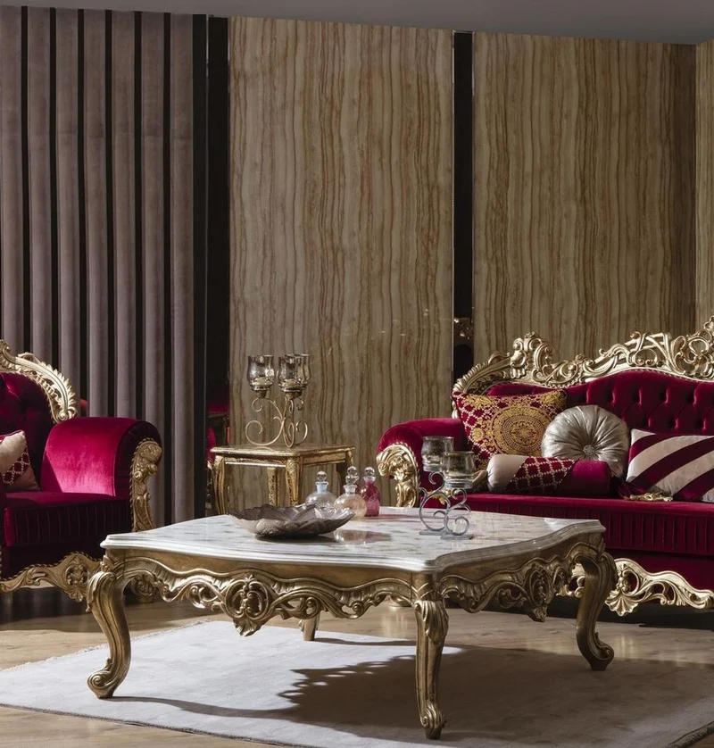Casa Padrino Luxus Barock Wohnzimmer Set Boardeauxrot / Weiß / Gold - 2 Sofas & 2 Sessel & 1 Couchtisch - Wohnzimmer Möbel im Barockstil - Edel & Prunkvoll