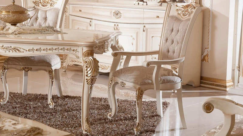 Casa Padrino Luxus Barock Esstisch Weiß / Beige / Gold - Rechteckiger Barockstil Küchentisch - Luxus Esszimmer Möbel im Barockstil - Barock Esszimmer Möbel - Barock Einrichtung