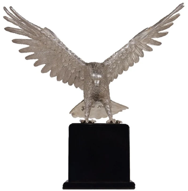 Casa Padrino Luxus Bronzefigur Adler Silber / Schwarz 40 x 20 x H. 37 cm - Versilberte Bronze Skulptur mit Sockel - Schreibtisch Deko - Wohnzimmer Deko - Luxus Qualität