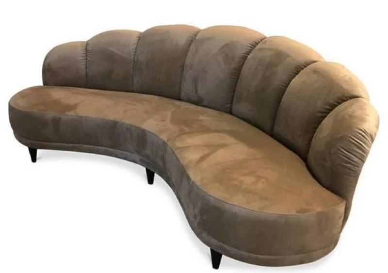 Casa Padrino Luxus Sofa Haselnussbraun / Schwarz 231 x 124 x H. 85 cm - Gebogenes Samt Sofa - Wohnzimmer Möbel