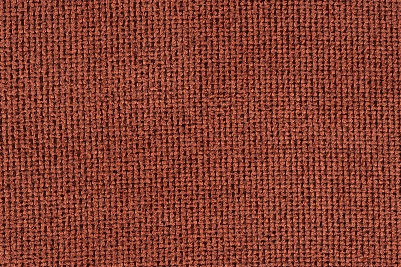 Hocker Bellevue Rot mit Holzgestell und Nussbaumfurnier von Dutchbone