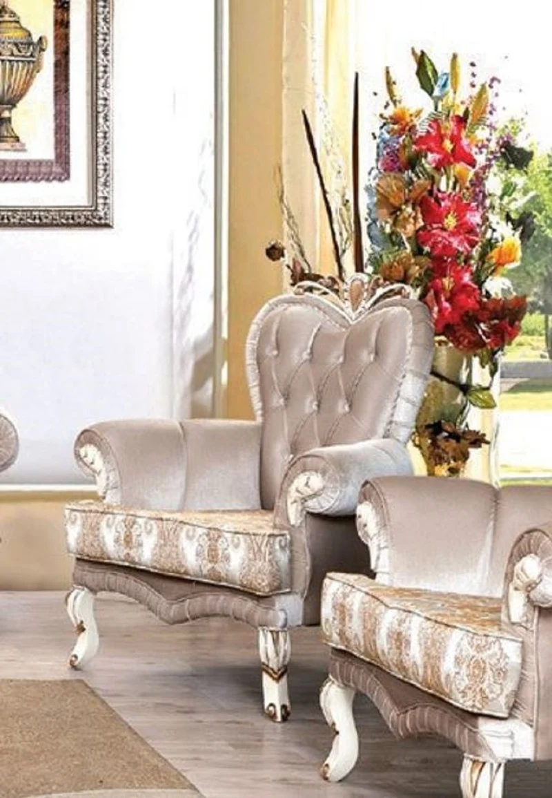 Casa Padrino Luxus Barock Wohnzimmer Set Rosa / Weiß / Gold - 2 Sofas mit Muster & 2 Sessel mit Muster & 1 Couchtisch - Prunkvolle Barock Wohnzimmer Möbel