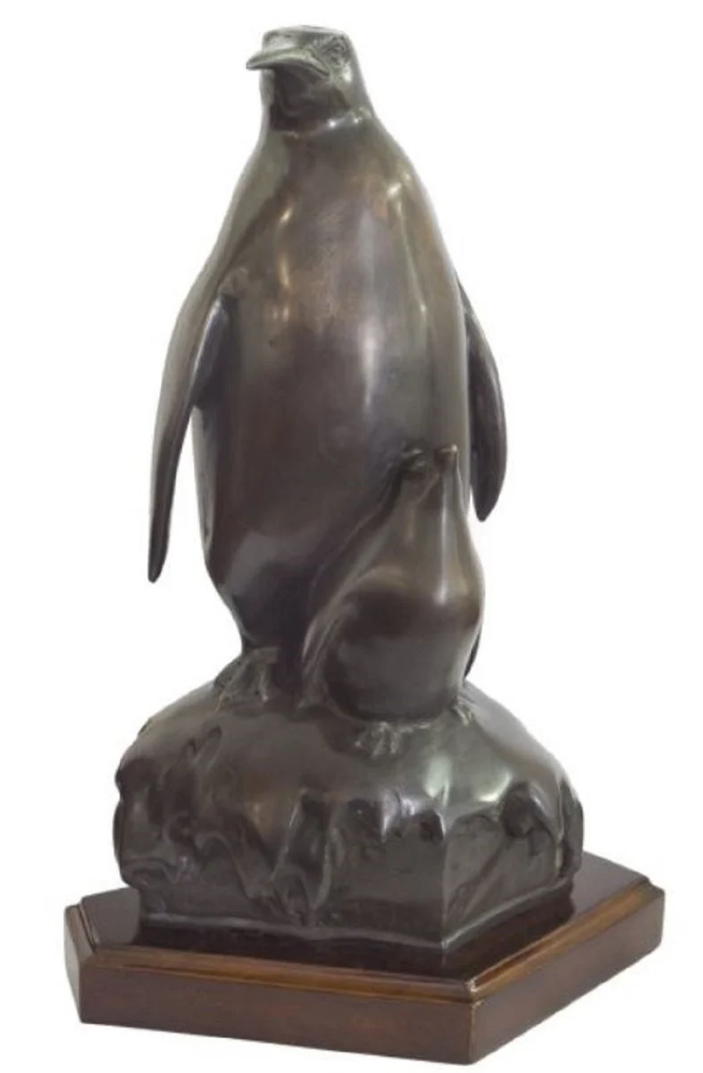 Casa Padrino Bronzefigur Pinguin Mutter mit Kind Bronze / Braun 22 x 15 x H. 33 cm - Luxus Skulptur