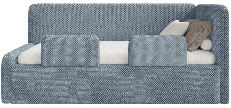 Jugendbett 120x200 cm Fanklo rechtsseitig mit Matratze, Stauraum und blauen, wasserabweisenden Plüsch-Gittern