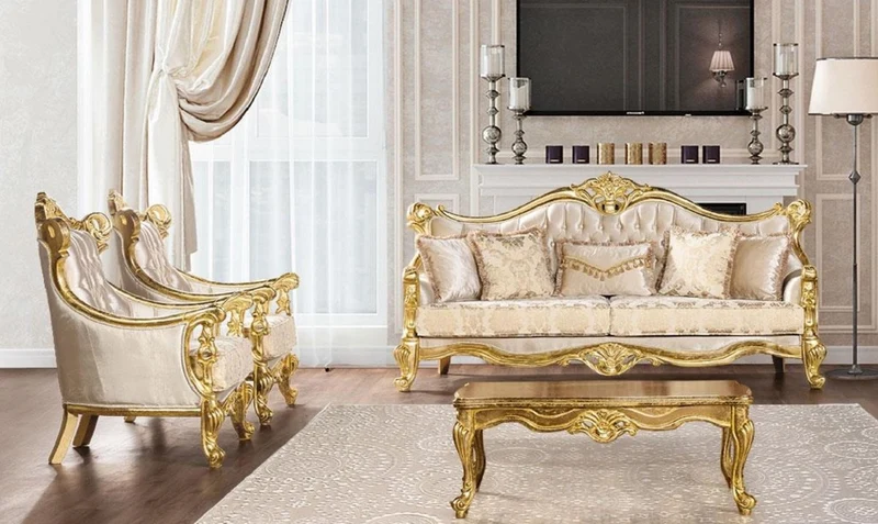 Casa Padrino Luxus Barock Wohnzimmer Set Beige / Gold - 2 Barock Sofas mit Muster & 2 Barock Sessel mit Muster & 1 Barock Couchtisch - Barock Wohnzimmer Möbel
