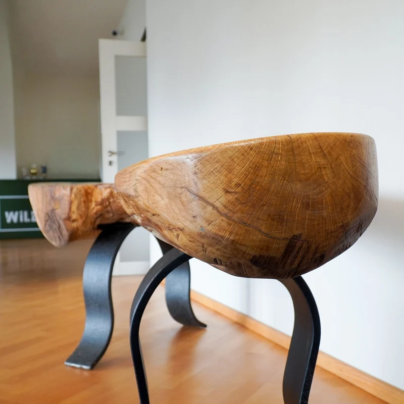 Unikat-Schreibtisch „Der Barmbeker“ – 270cm Massive Hamburger Stadteiche & skulpturaler Stahl