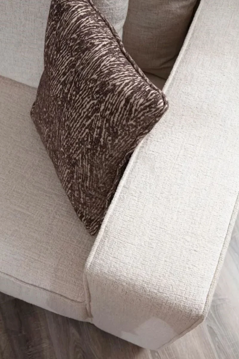 Casa Padrino Luxus Ecksofa Weiß / Braun / Messingfarben 300 x 400 x H. 65 cm - Modernes Wohnzimmer Sofa - Moderne Wohnzimmer Möbel - Luxus Kollektion