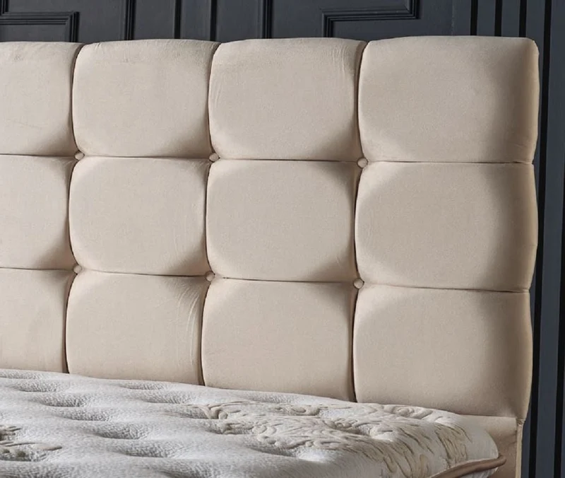 Casa Padrino Luxus Doppelbett Creme / Weiß / Braun 180 x 200 cm - Massivholz Bett mit Kopfteil und Matratze - Schlafzimmer Möbel - Hotel Möbel - Luxus Möbel - Luxus Einrichtung