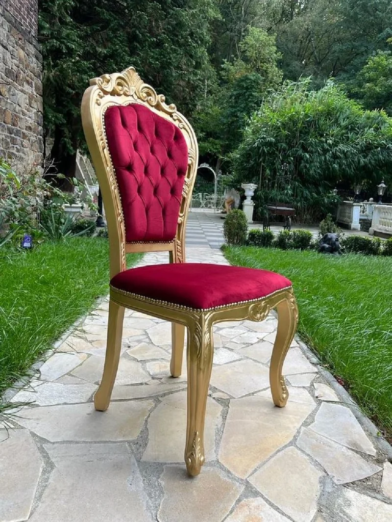 Casa Padrino Luxus Barock Esszimmer Stuhl Bordeauxrot / Gold - Handgefertigter Antik Stil Stuhl mit edlem Samtstoff - Prunkvolle Esszimmer Möbel im Barockstil
