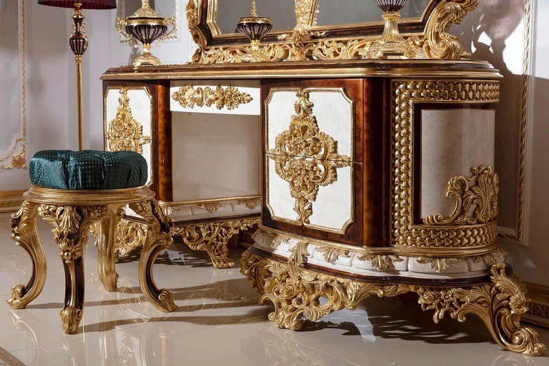 Casa Padrino Luxus Barock Schlafzimmer Set Weiß / Braun / Gold - 1 Barock Schminkkommode mit 5 Schubladen & 1 Barock Spiegel & 1 Barock Hocker - Barock Schlafzimmer Möbel - Edel & Prunkvoll