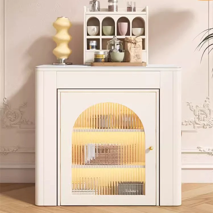 Moderner ausziehbarer Esstisch mit 4 Marmorblättern und Sideboard-Schrank
