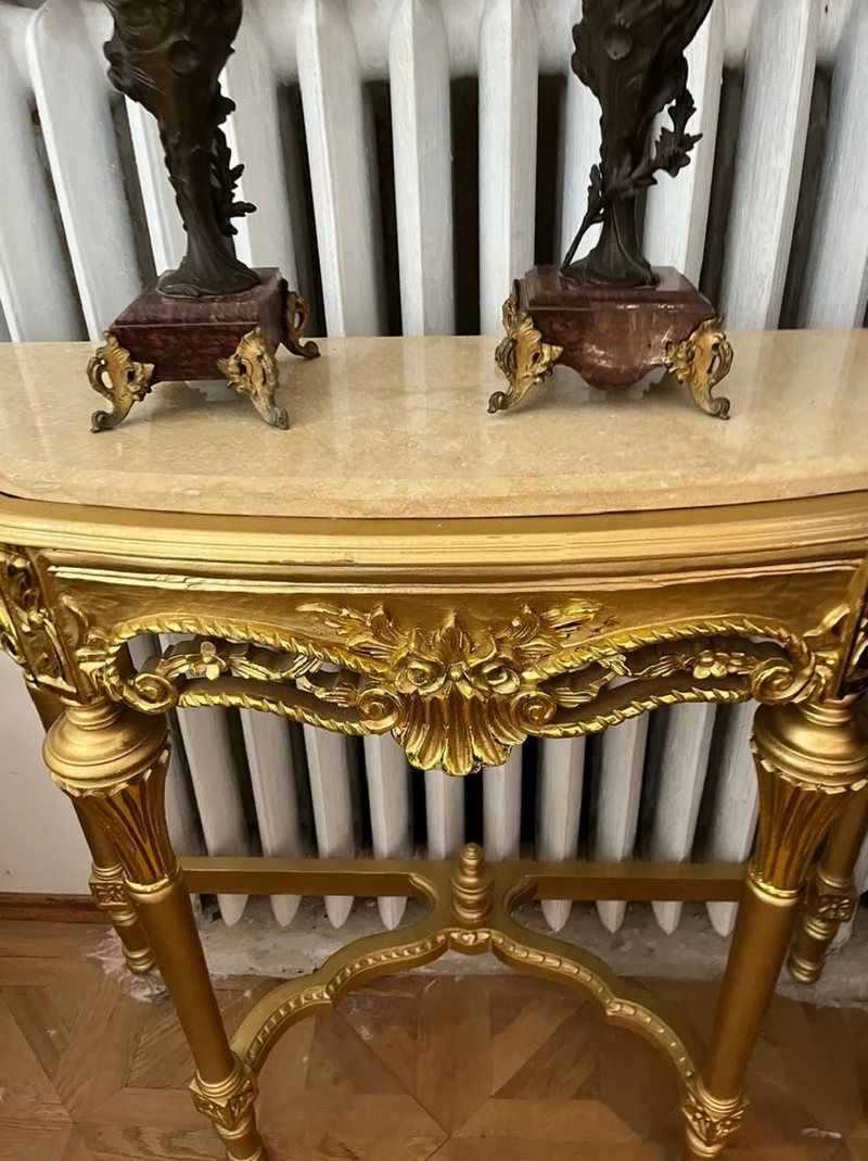 Casa Padrino Barock Konsole Gold / Creme - Handgefertigter Massivholz Konsolentisch mit Marmorplatte - Antik Stil Konsole - Antik Stil Möbel - Barock Möbel - Edel & Prunkvoll
