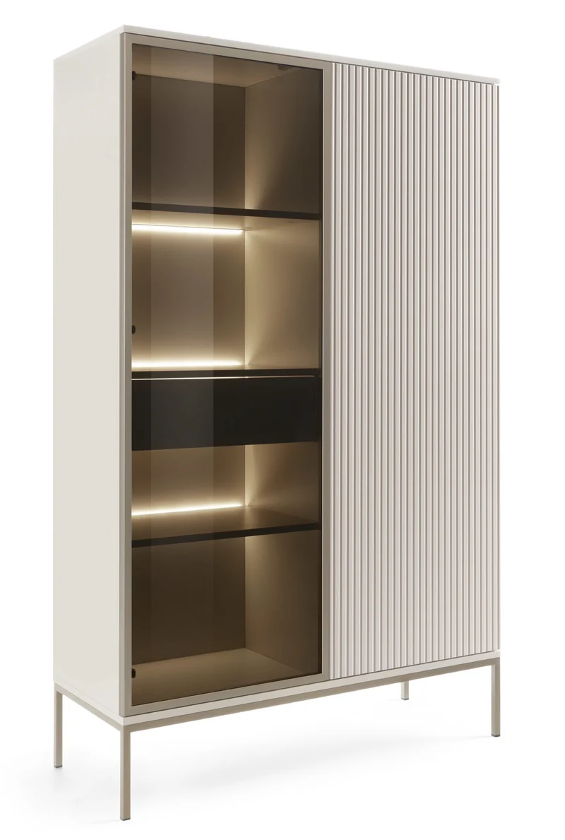 Hohe Vitrine Tosena mit zwei Türen, Schublade und LED-Beleuchtung, 104 cm, Kaschmir