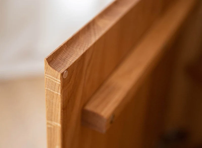 Modernes Sideboard aus massiver Wildeiche | Dreitürige Kommode Ravello mit zwei Schubladen