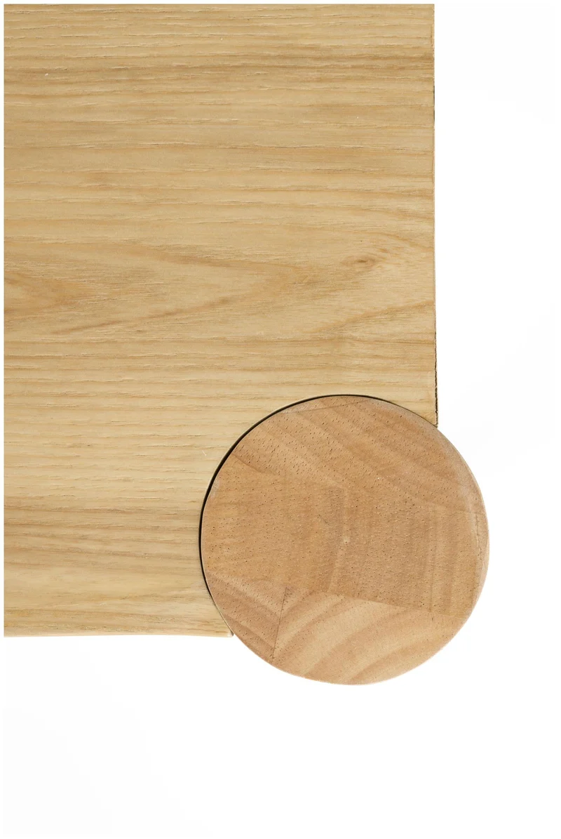 Design Esstisch STICKS 182 x 92 cm von Zuiver Esche lackiert