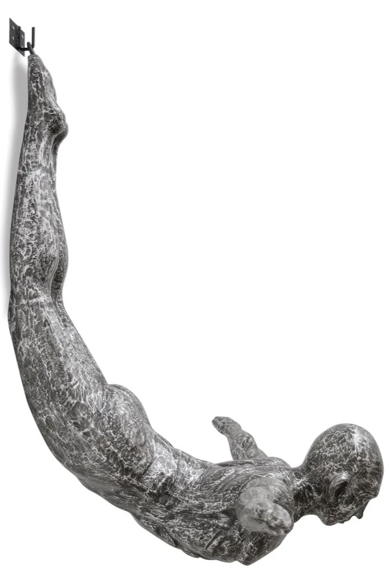 Casa Padrino Luxus Kunstspringer Skulptur Silber / Schwarz 147 x 157 x H. 80 cm - Große Turmspringer Figur