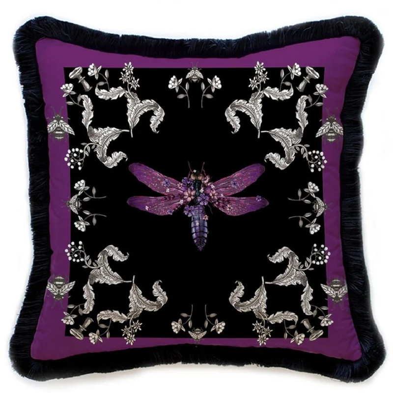 Casa Padrino Luxus Deko Kissen Libelle & Blumen Lila / Grau / Schwarz 45 x 45 cm - Bedrucktes Samt Kissen mit Fransen - Luxus Deko Accessoires