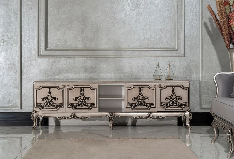 Casa Padrino Luxus Barock TV Schrank Silber - Prunkvolles Massivholz Sideboard mit 4 Türen - Luxus Wohnzimmer Möbel im Barockstil - Barock Möbel - Edel & Prunkvoll