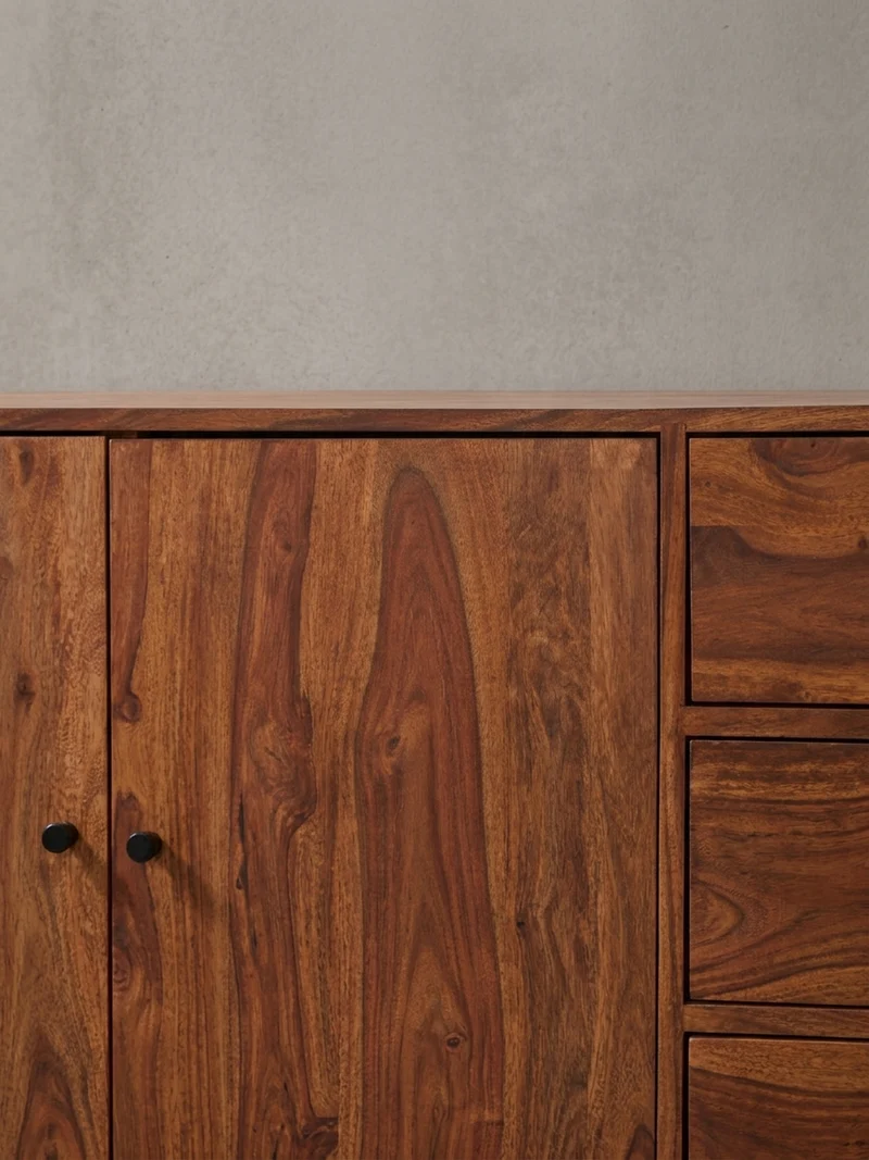 Sideboard – Massivholz, 145x75x40 cm, 3 Schubladen, 2 Türen, Landhausstil, Haarnadelbeine