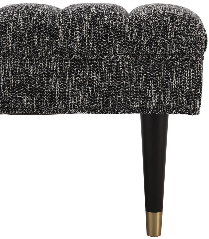 Casa Padrino Luxus Sitzbank Schwarz / Messingfarben 134 x 50 x H. 45 cm - Gepolsterte Massivholz Bank - Wohnzimmer Möbel - Hotel Möbel - Luxus Kollektion