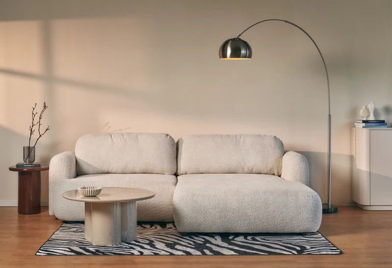 Ecksofa mit Schlaffunktion Tvoya, L-förmig, rechtsseitig, hellbeige Bouclé